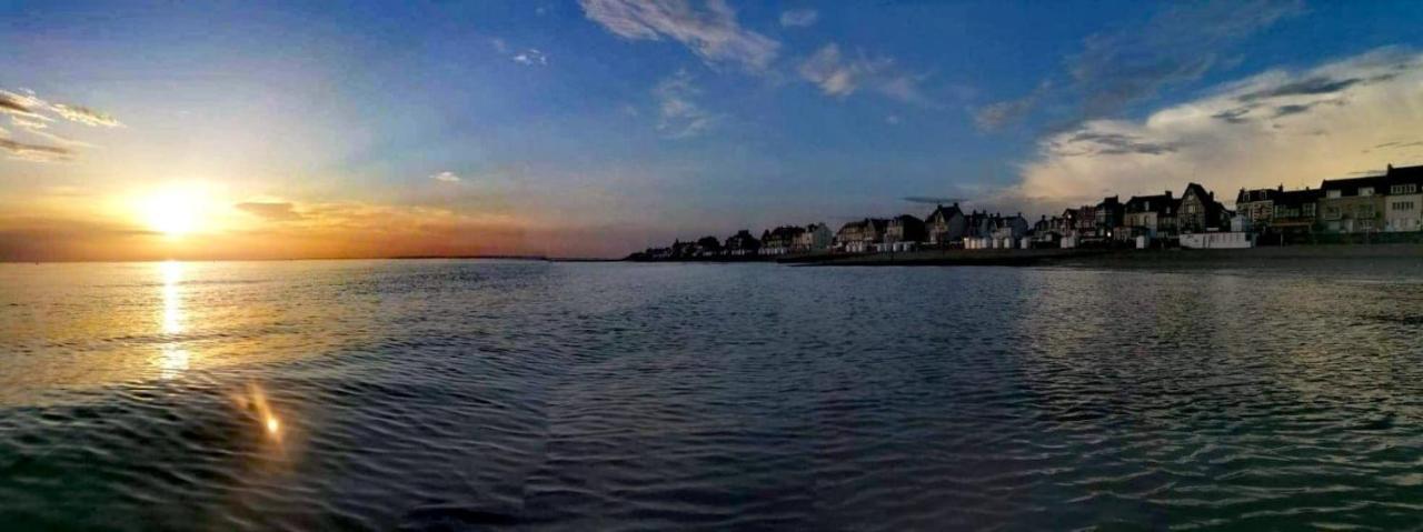 Mysaintaubin Bed & Breakfast Екстериор снимка